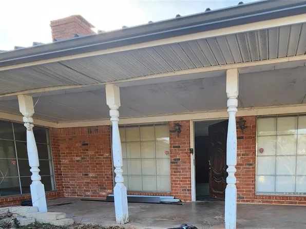 12717 S Couts Dr, Mustang, OK 73064