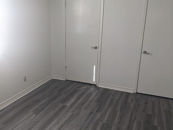 4th image of 512 W Green Ave #7