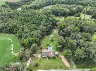 8 Lakeshore Dr, Pittsview, AL 36871