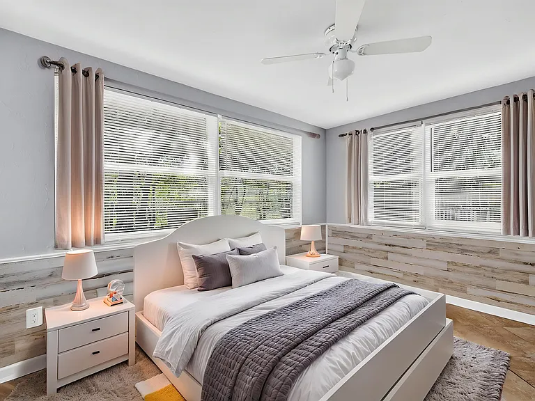 2516 Templewood Dr — Photo 10