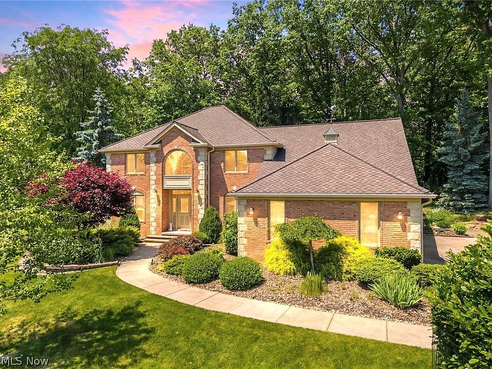 1st image of 6670 Beechwood Dr