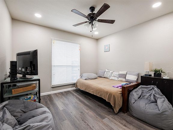 5th image of 18617 Egret Bay Blvd APT 1111