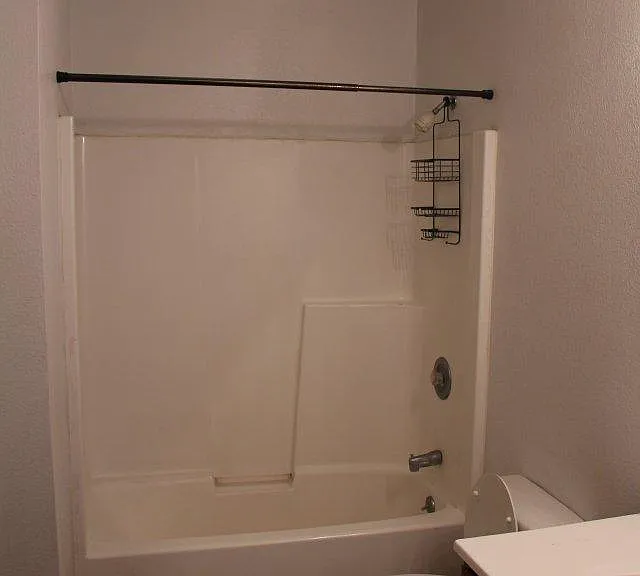 600 7th Ave N #3 — Photo 5