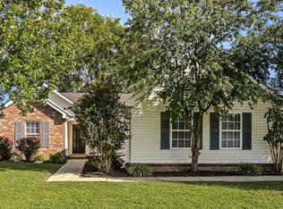 1147 Melvin Dr, Murfreesboro, TN 37128