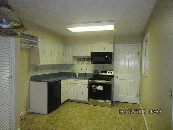 4th image of 3951 Wilma Ct