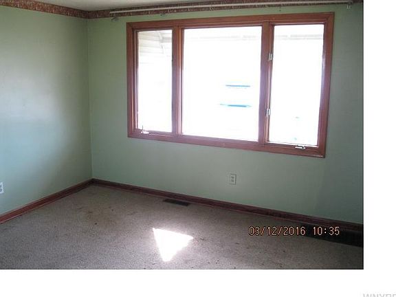 3rd image of 54 Chauncey St