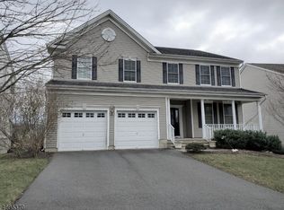 27 Helms Mill Rd, Hackettstown, NJ 07840