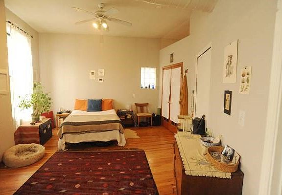 5th image of 2032 W Grand Ave #2