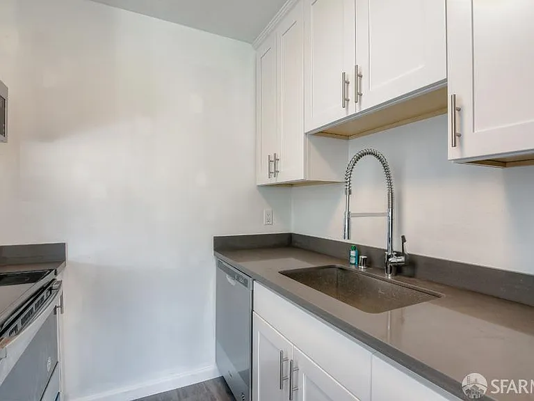 46728 Crawford St #17 — Photo 12