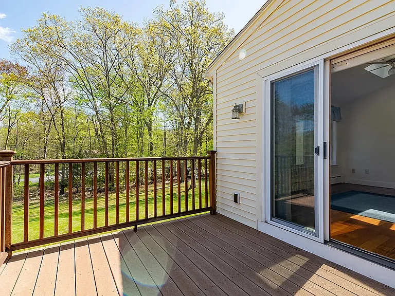 1196 State Rd — Photo 18