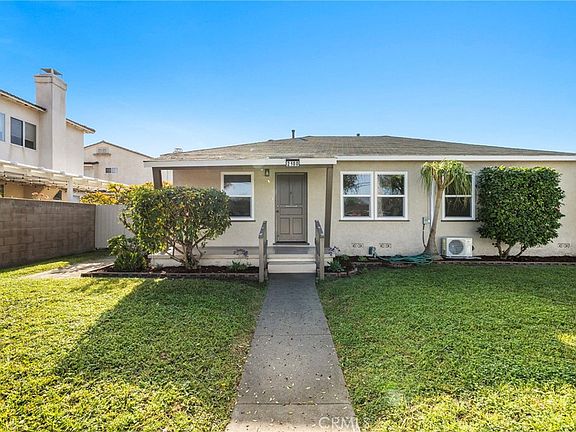 5th image of 2100 W Valencia Dr
