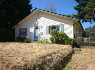 3212 SW 100th St, Seattle, WA 98146