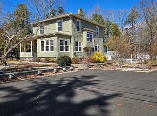 86 Wood St, Coventry, RI 02816