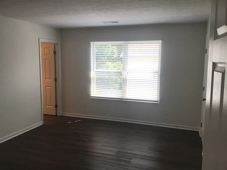 3096 Stony Hollow Ct — Photo 12