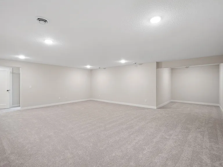 13104 Ghia Ct NE — Photo 23
