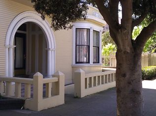 3745 Sacramento St, San Francisco, CA 94118