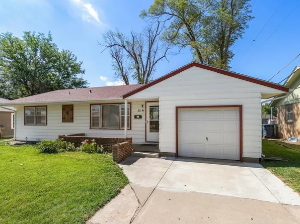 15 17th Crestview, Hutchinson, KS 67502