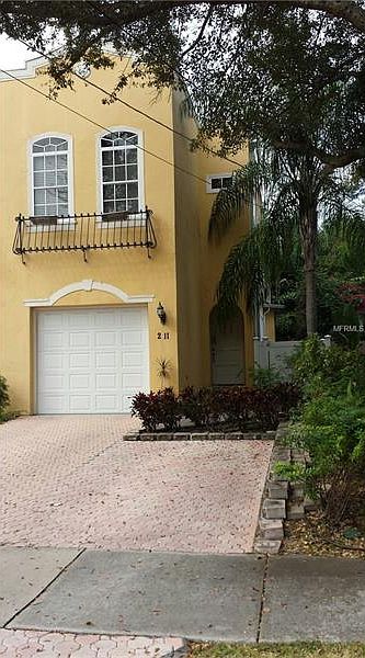1st image of 211 S Arrawana Ave