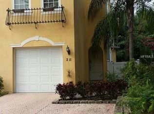 211 S Arrawana Ave, Tampa, FL 33609