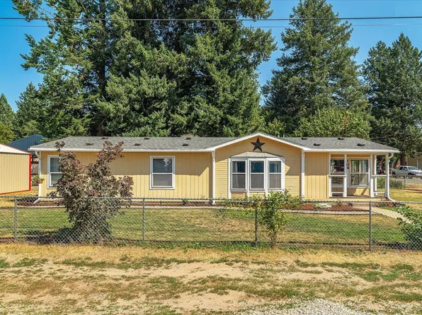 104 N Stevens Ave, Deer Park, WA 99006