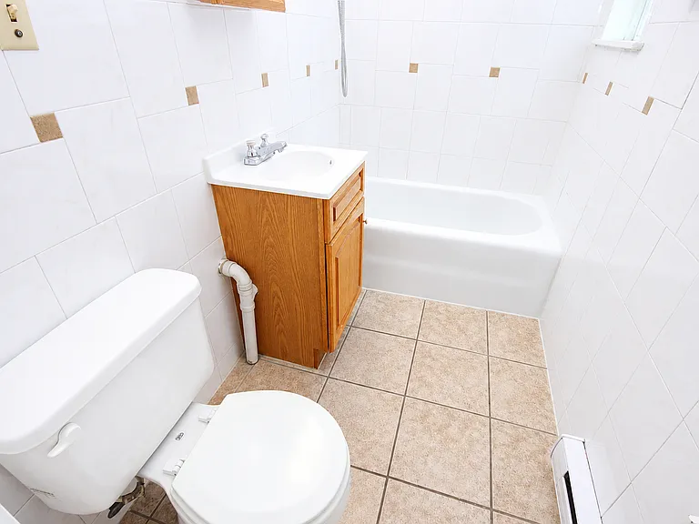 2615 Shady Ave — Photo 6