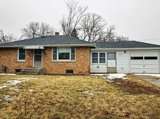 1314 W York House Rd, Waukegan, IL 60087