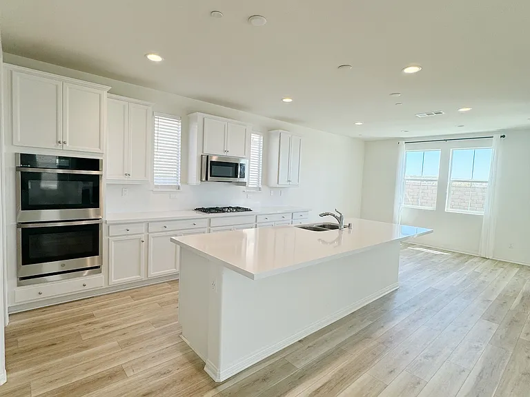 39457 Verbena Way — Photo 4