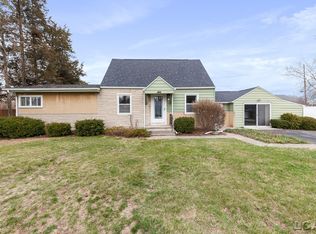 2208 Richards St, Adrian, MI 49221
