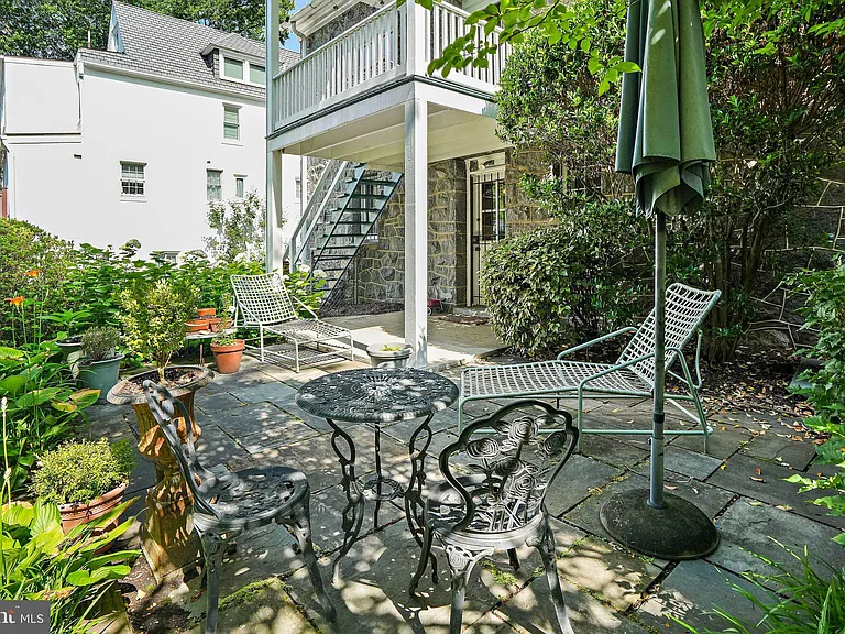 3612 Albemarle St NW — Photo 39