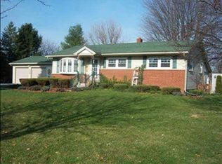 3820 Kane Rd, Carleton, MI 48117