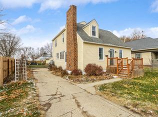 905 W 5th St, Perry, IA 50220