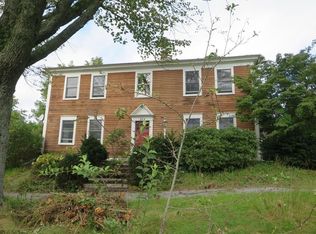 324 Old Warren Rd, Palmer, MA 01069
