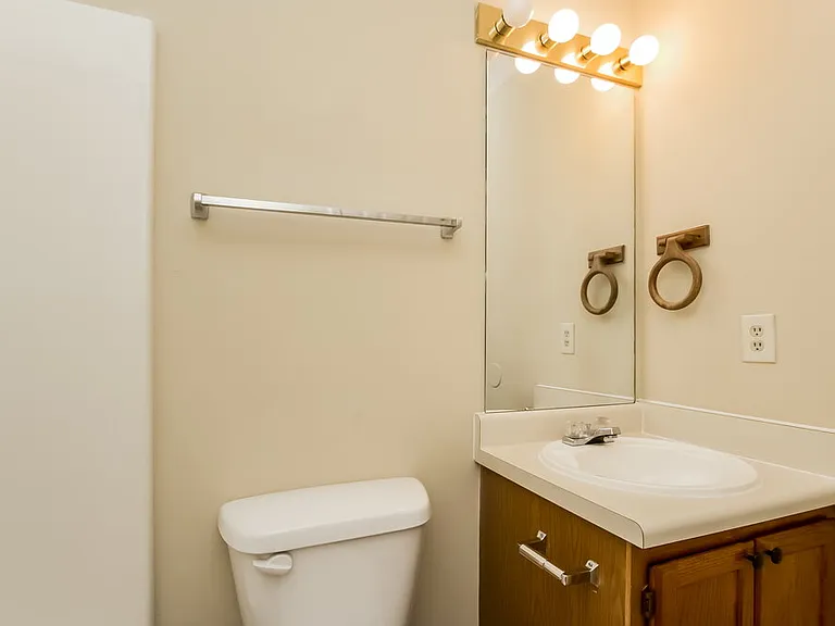 1610 Summit Rdg — Photo 15