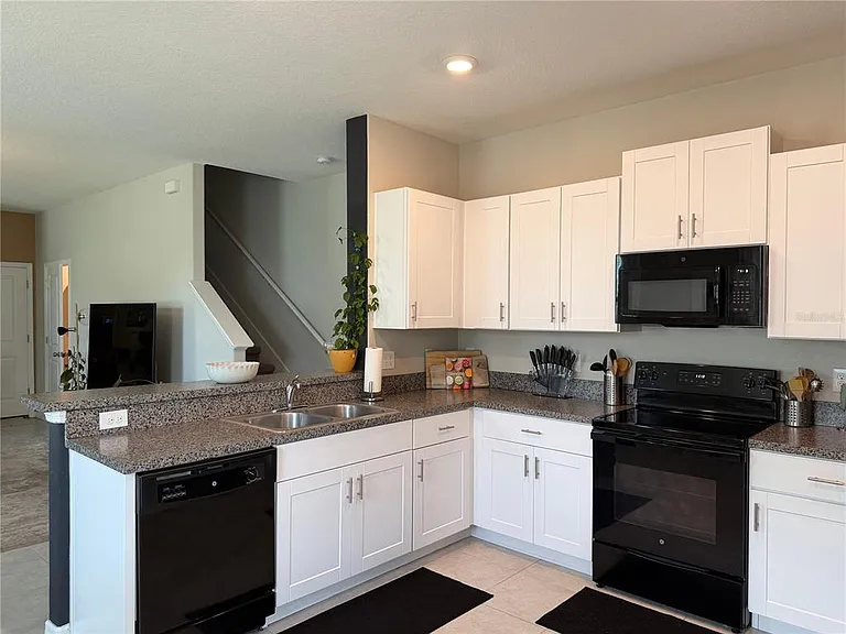 4503 Globe Thistle Dr — Photo 13