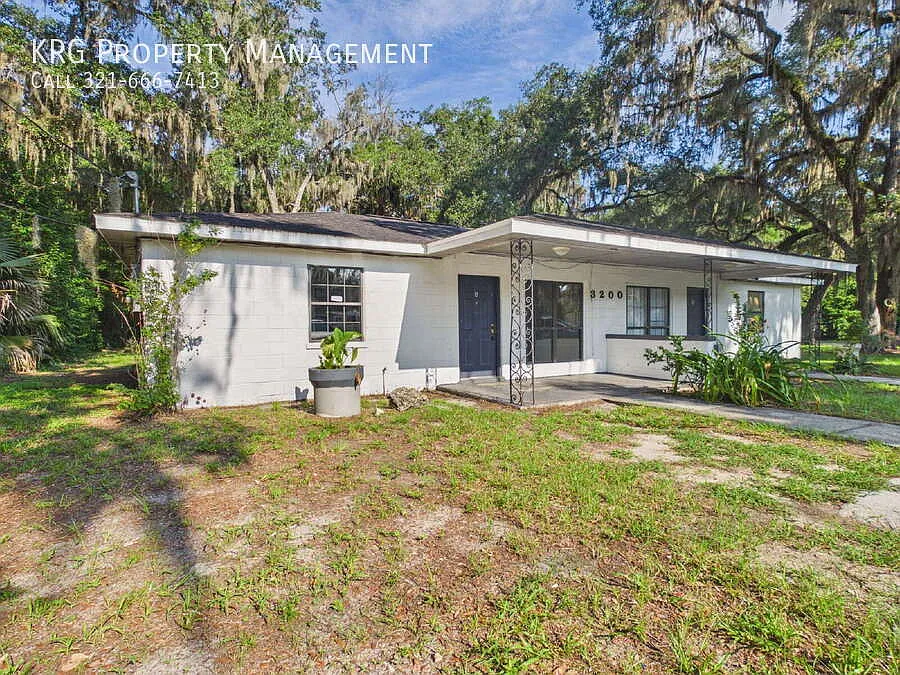 3200 NE 56th Ave #A