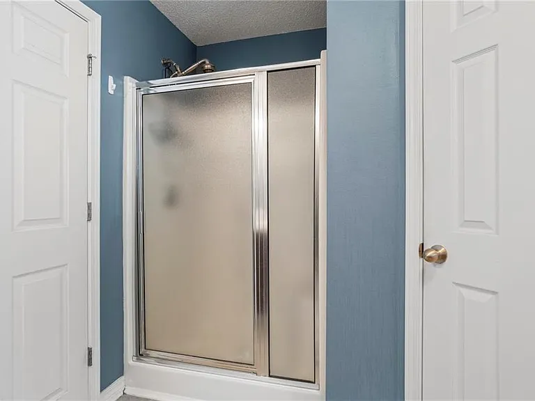 8650 Hamilton Bridges Dr S — Photo 17
