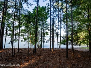 1319 Luannes Way, Alexander City, AL 35010