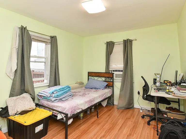 26 Charles St #1 — Photo 13