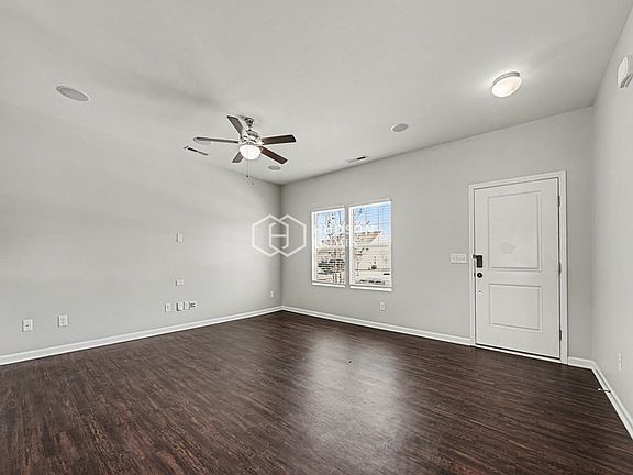 3rd image of 177 Hidden Lakes Rd