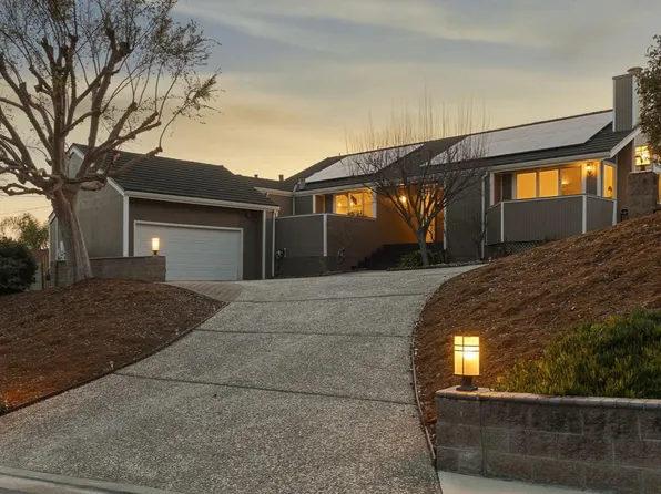 3645 El Grande Dr, San Jose, CA 95132