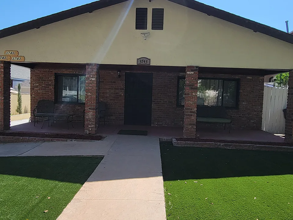 3743 Pueblo Ave