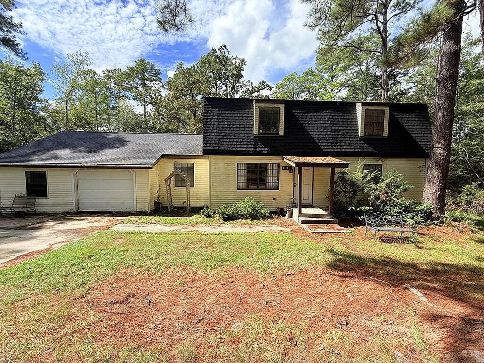 1st image of 253 Piney Point Dr