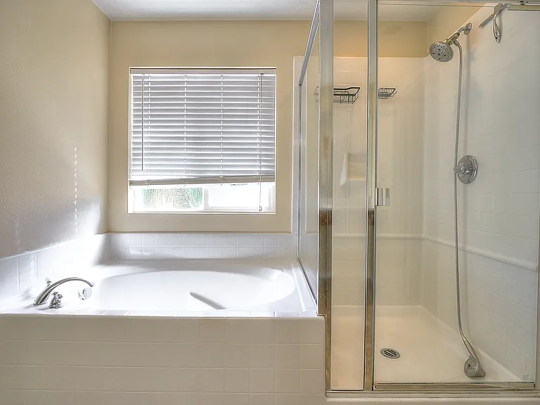 34212 Woodmont #1 — Photo 45