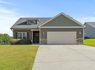 122 Palmetto Valley Dr, Greer, SC 29651