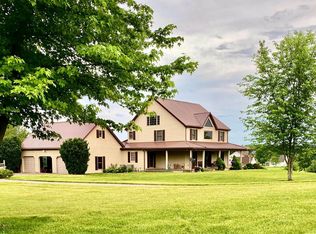 1354 Green Valley Dr, Bidwell, OH 45614