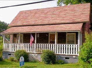 15 Walnut St, Startex, SC 29377