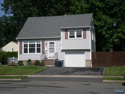 340 Washington St, Saddle Brook, NJ, 07663