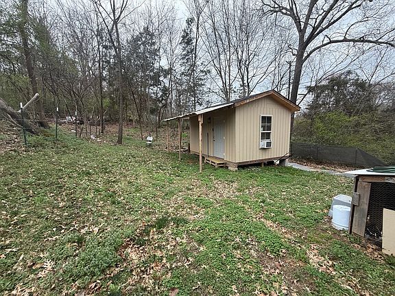 4th image of 1320 Tulip Grove Rd