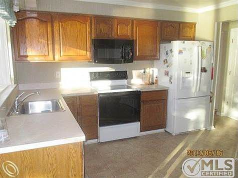 Kitchen 2nd view!