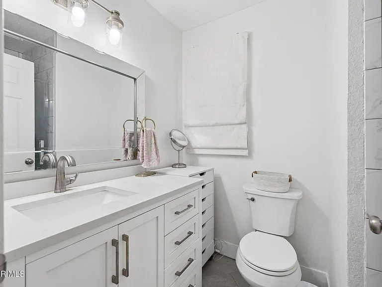 2301 Mono St — Photo 21